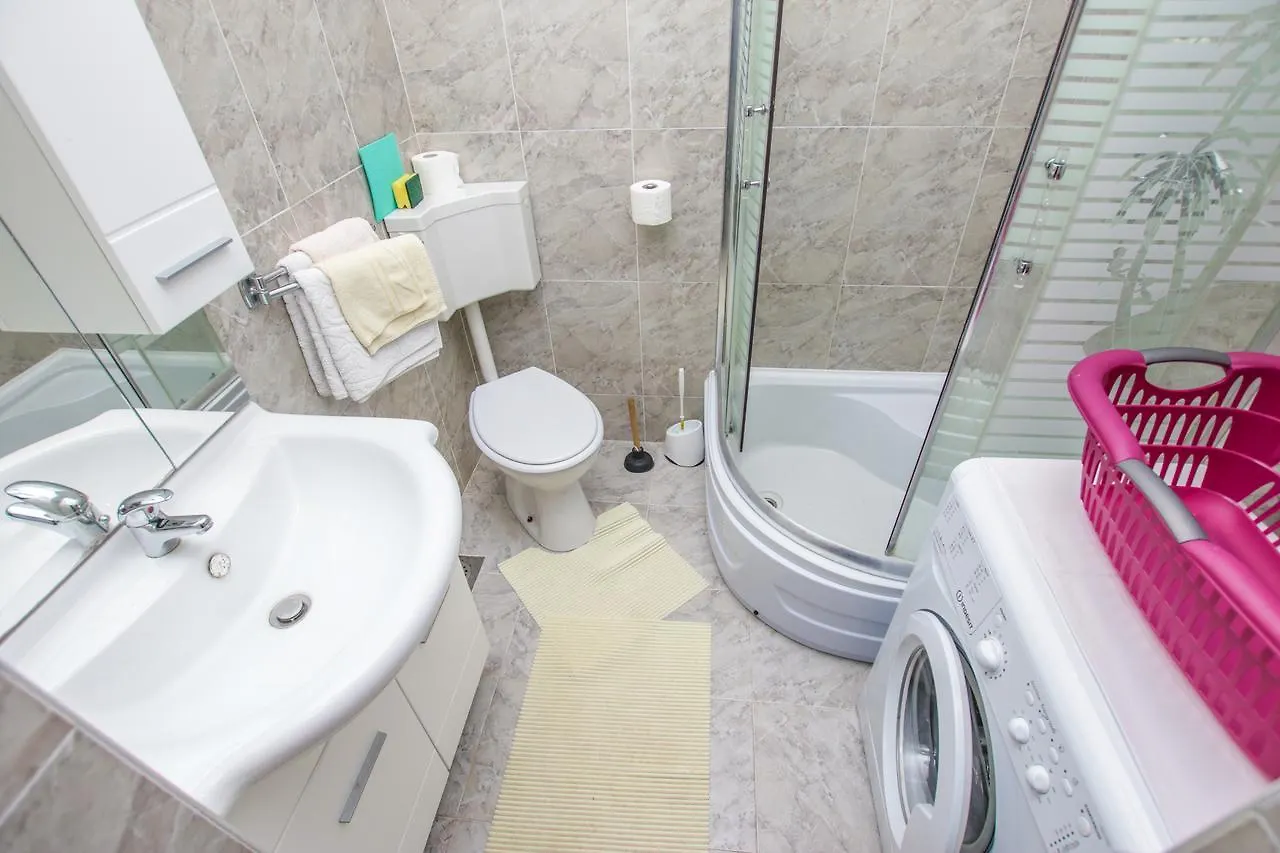 Apartment Lili Porec Croatia