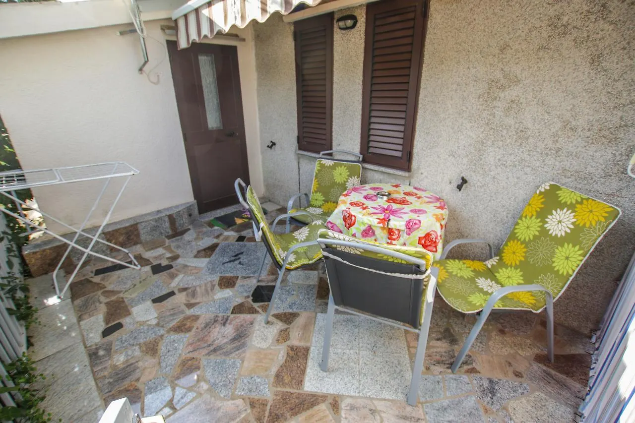 Apartment Lili Porec Croatia