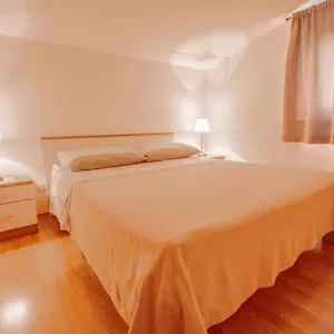 Lea Apartment